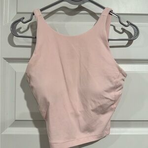 Align high neck tank